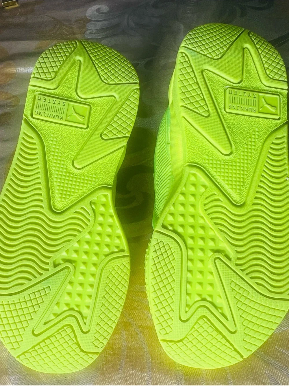 Puma RS-X Yellow Alert Neon Sneakers Womens Size 6.5 Chunky Running Shoes